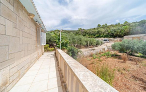 Beautiful Home In Zrnovo With House Sea View